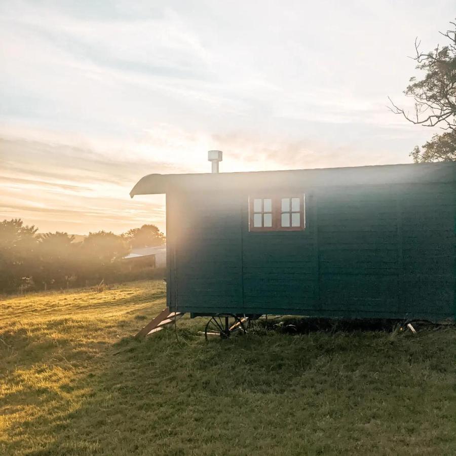 Stunning Shepherd'S Hut Retreat North Devon Bideford Exterior photo